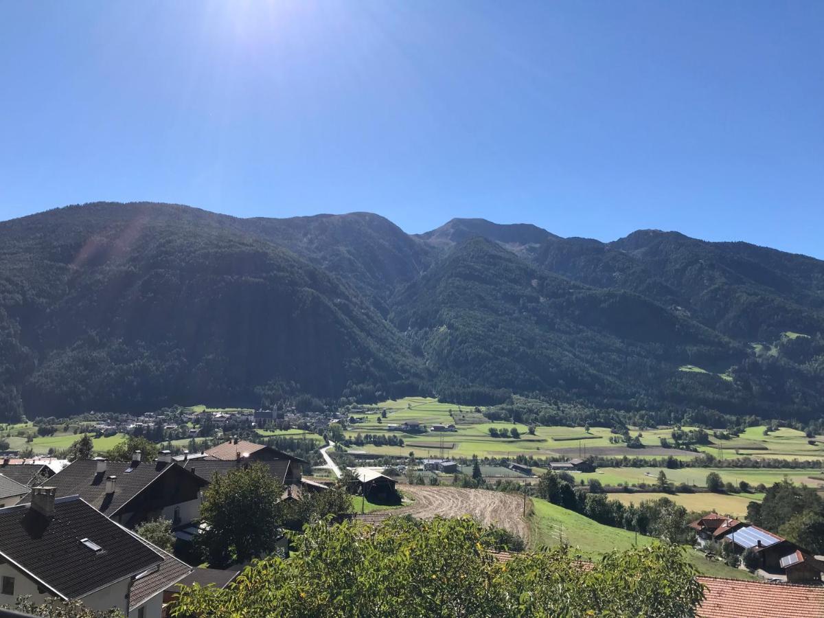 Historic Guesthouse Bircher B&B Apartments Near Sterzing Campo di Trens Exterior photo